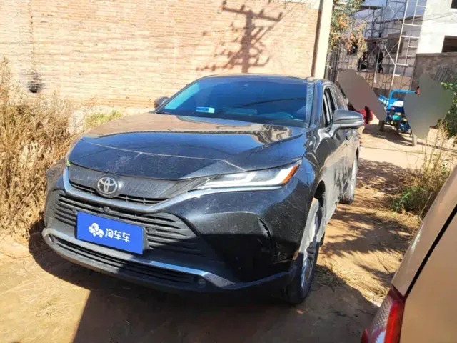 Фотография автомобиля — Toyota Harrier