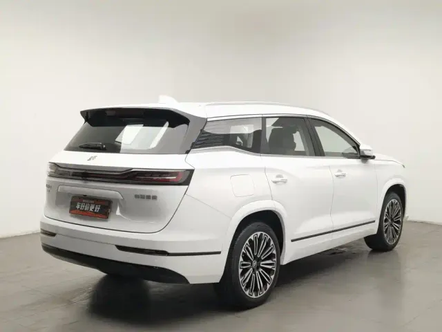 Jetour Shanhai L9 — Фото автомобиля 2