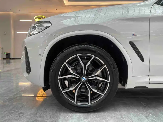 BMW X4 — Фото автомобиля 15