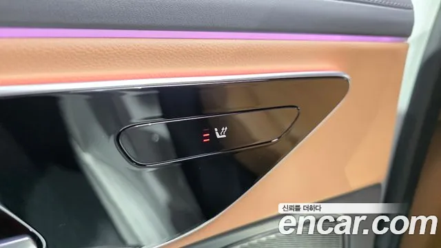Mercedes-Benz E-Class — Фото автомобиля 18