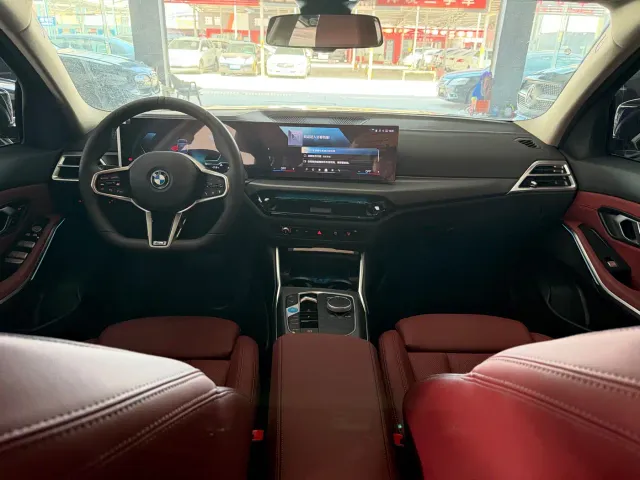 BMW i3 — Фото автомобиля 5