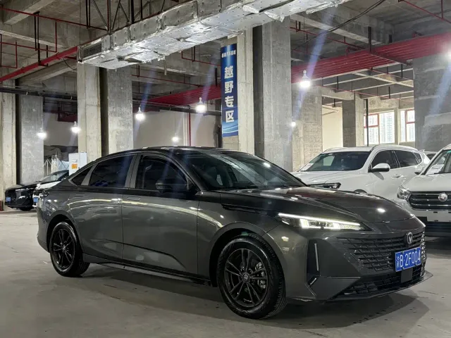 Changan Lamore — Фото автомобиля 3