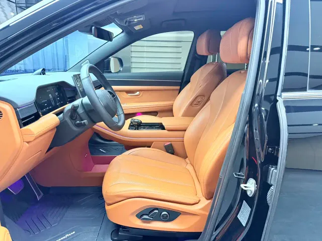 Aito M7 — Фото автомобиля 5