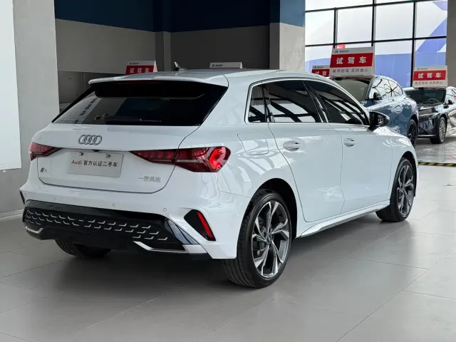Audi A3 — Фото автомобиля 5