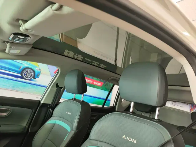 GAC Aion Y — Фото автомобиля 7