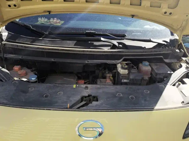 GAC Aion Y — Фото автомобиля 10