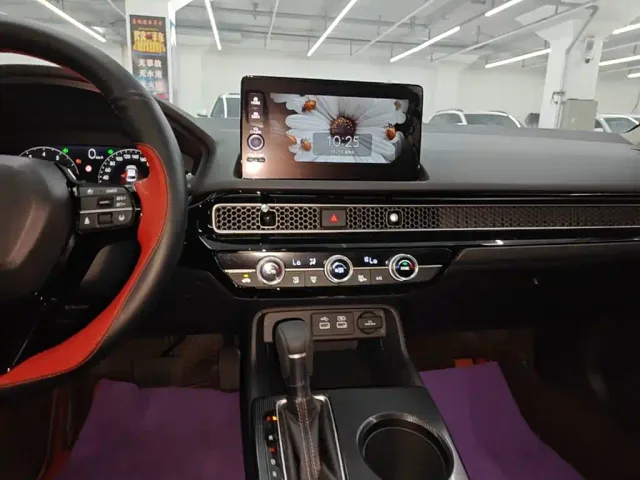 Honda Civic — Фото автомобиля 12