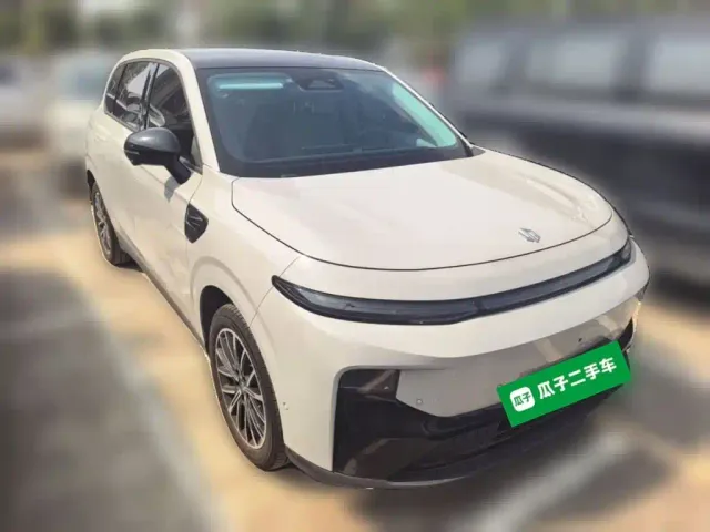 Leapmotor Leapmotor B10 2025 510 Joy Edition — Фото автомобиля 5