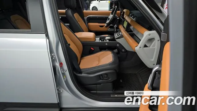 Land Rover Defender Defender (L663) 110 P300 X-Dynamic SE — Фото автомобиля 11