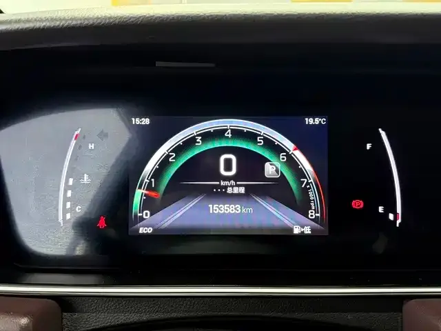 GAC Trumpchi M6 — Фото автомобиля 6