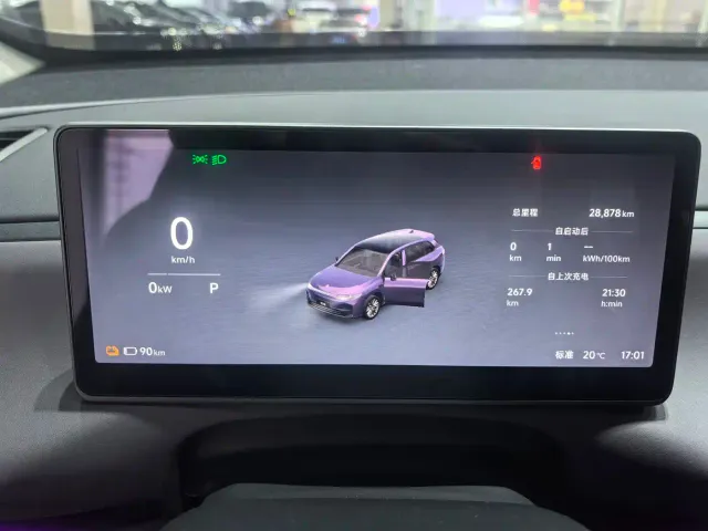 Leapmotor C10 — Фото автомобиля 4