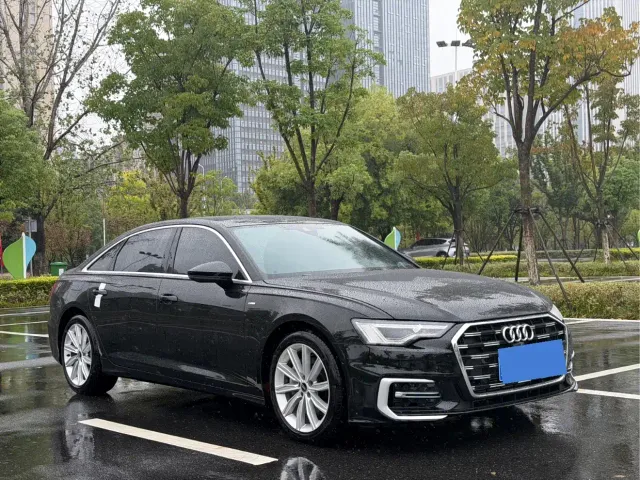 Audi A6L — Фото автомобиля 3