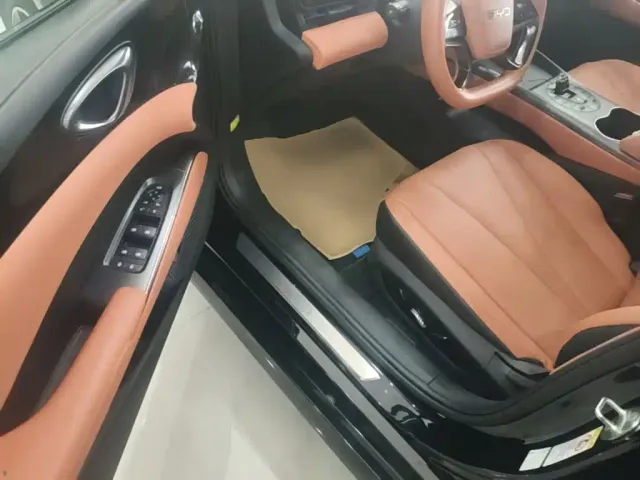 BYD Seal — Фото автомобиля 15