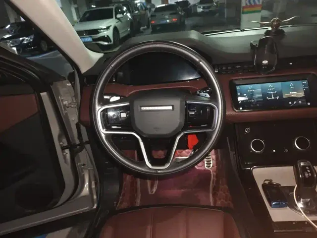 Land Rover Range Rover Evoque — Фото автомобиля 11