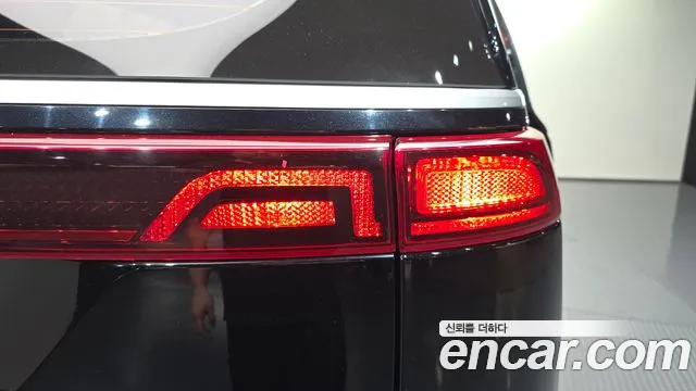 Kia Canival Carnival 4 поколение Бензин 9 мест Prestige — Фото автомобиля 23