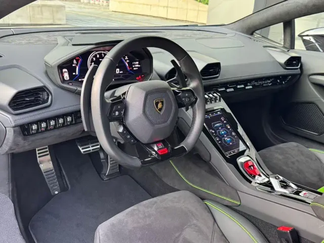 Lamborghini Huracan — Фото автомобиля 3