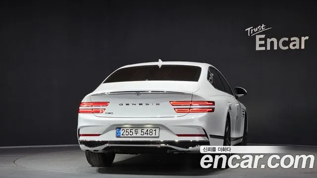 Genesis G80 Бензин 2.5 турбо 2WD — Фото автомобиля 4