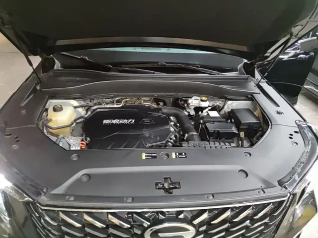GAC Trumpchi GS8 — Фото автомобиля 19