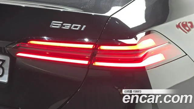 BMW 5-Series 5 серия (G60) — Фото автомобиля 21
