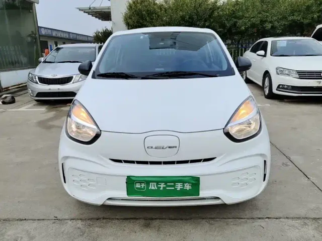 Roewe Clever — Фото автомобиля 2
