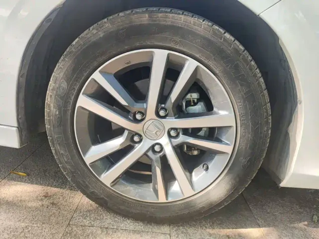 Honda Civic — Фото автомобиля 21