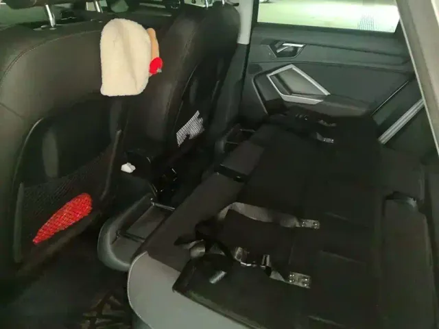 Audi Q3 — Фото автомобиля 11