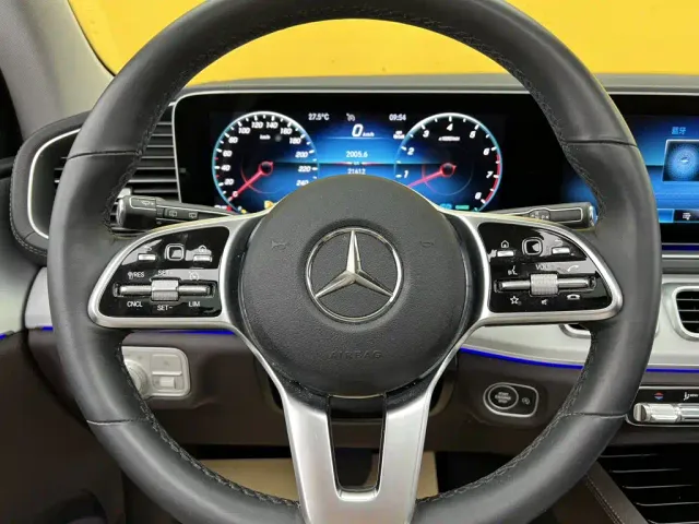 Mercedes-Benz GLE-Class — Фото автомобиля 15