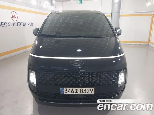 Hyundai Staria — Фото автомобиля 2