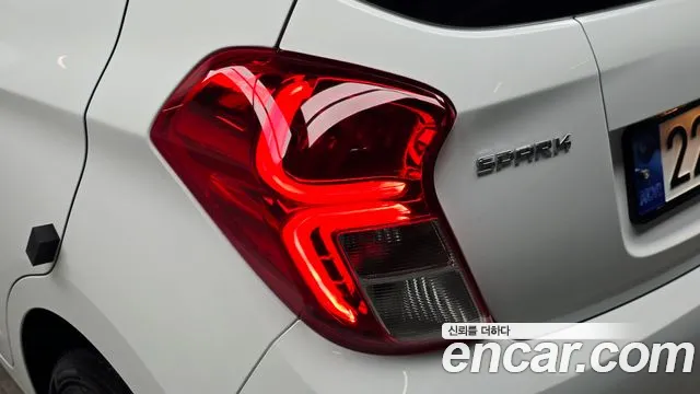 Chevrolet Spark — Фото автомобиля 8