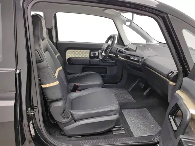 Baojun KiWi EV — Фото автомобиля 23