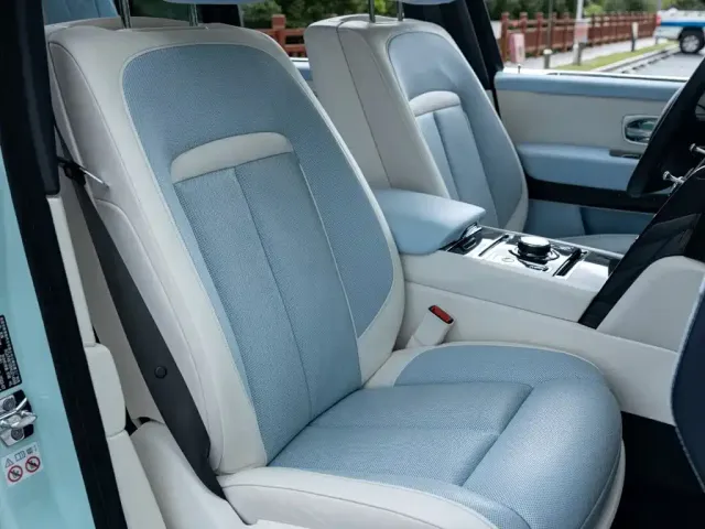 Rolls-Royce Cullinan — Фото автомобиля 22