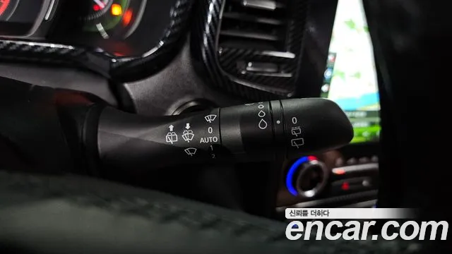 Renault-KoreaSamsung QM6 Новый QM6 2.0 GDe RE Signature 2WD — Фото автомобиля 28