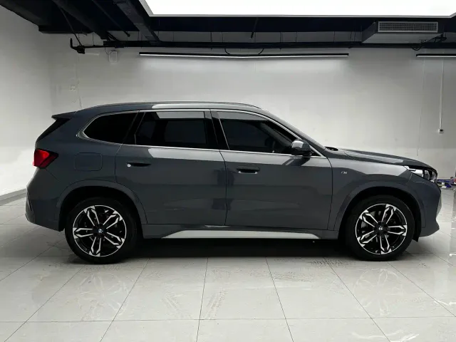 BMW X1 — Фото автомобиля 7