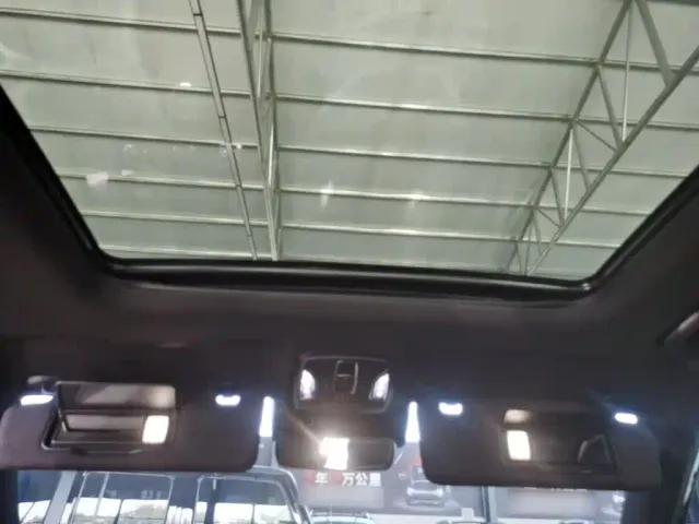 GAC Trumpchi GS8 — Фото автомобиля 17