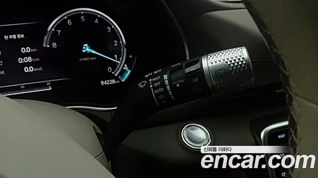 Genesis GV80 — Фото автомобиля 14