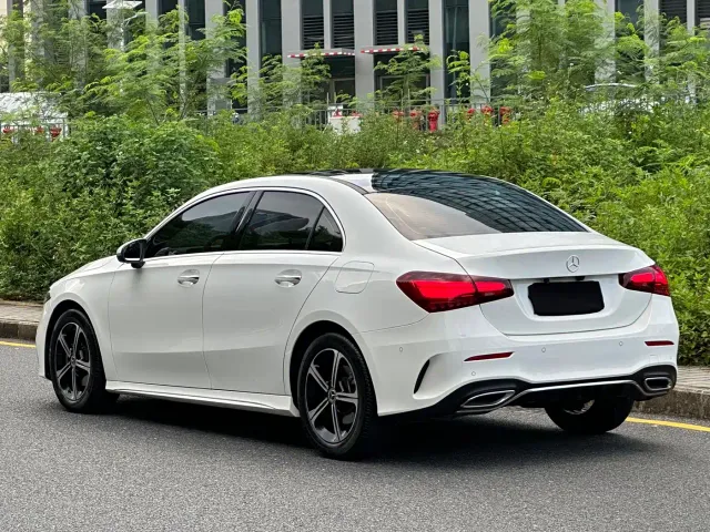 Mercedes-Benz A-Class — Фото автомобиля 5