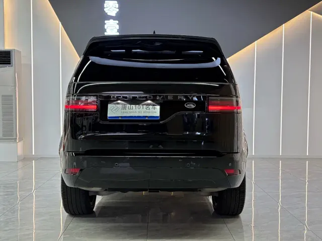 Land Rover Discovery — Фото автомобиля 10