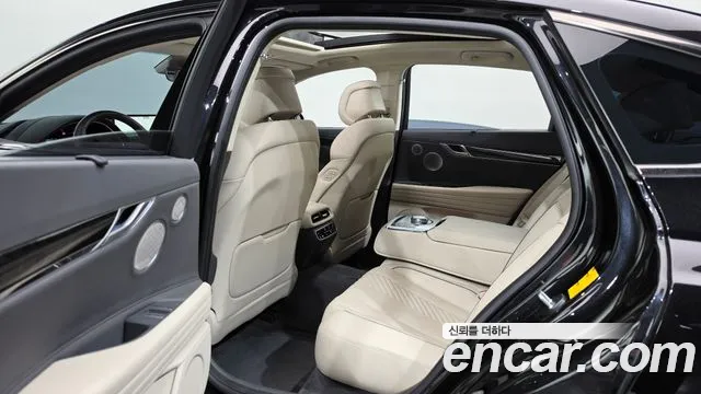 Genesis G80 RG3 — Фото автомобиля 12