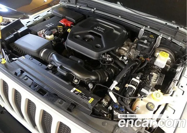 Jeep Wrangler — Фото автомобиля 6