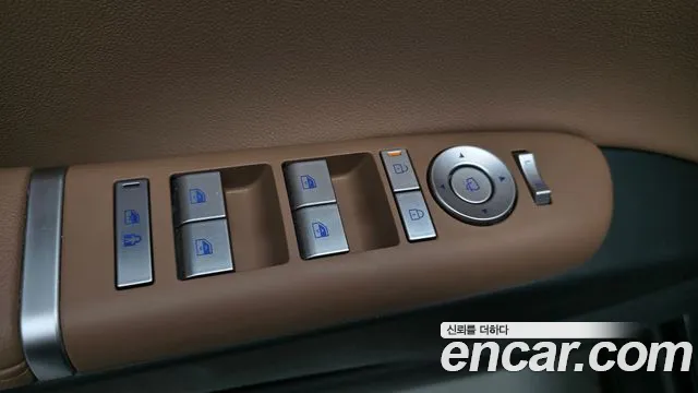 Hyundai Grandeur GN7 — Фото автомобиля 17