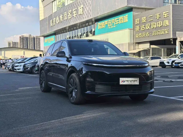 Li Auto L6 — Фото автомобиля 3
