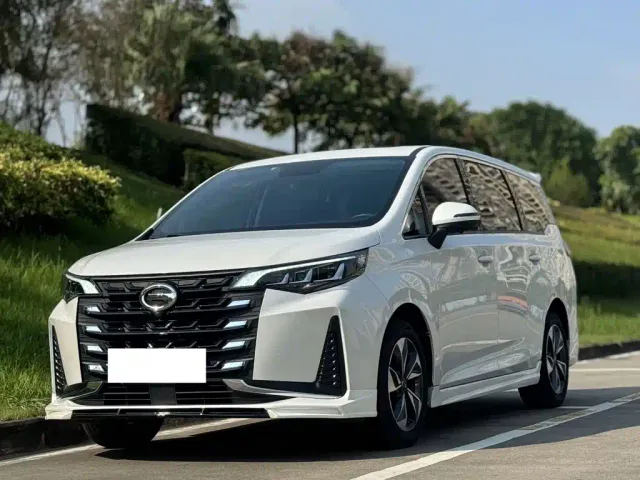 Фотография автомобиля — GAC Trumpchi M6