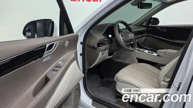 Genesis GV80 — Фото автомобиля 17
