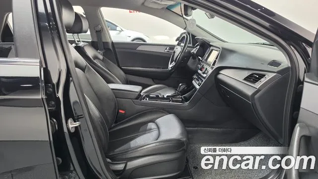 Hyundai Sonata New Rise — Фото автомобиля 16