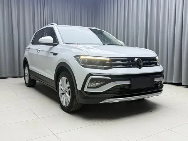 Volkswagen T-Cross — Фото автомобиля 3