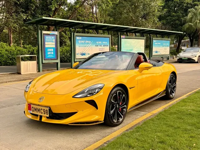 MG MG Cyberster 2024 520km Legendary AWD Version — Фото автомобиля 2