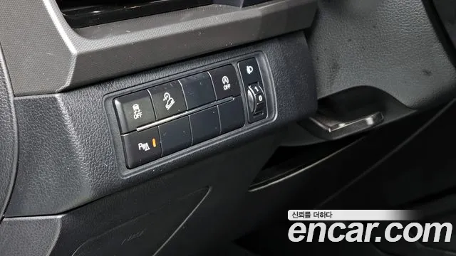 KGM Rexton Rexton (New) Sports — Фото автомобиля 15