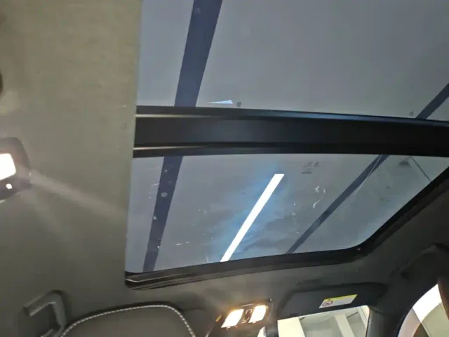 Volvo XC40 — Фото автомобиля 17