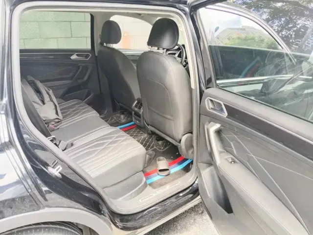 Volkswagen Tiguan L PHEV — Фото автомобиля 11