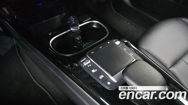 Mercedes-Benz A-Class W177 — Фото автомобиля 20